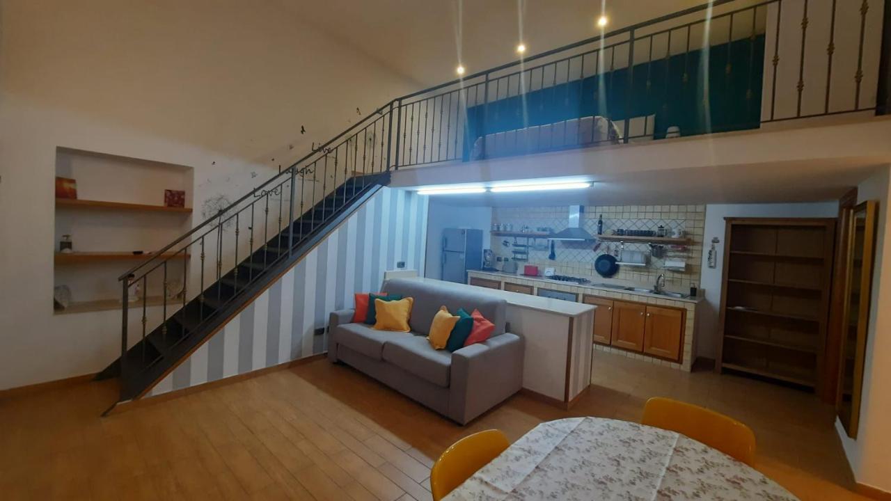 White Home Quartieri Spagnoli Naples Exterior photo