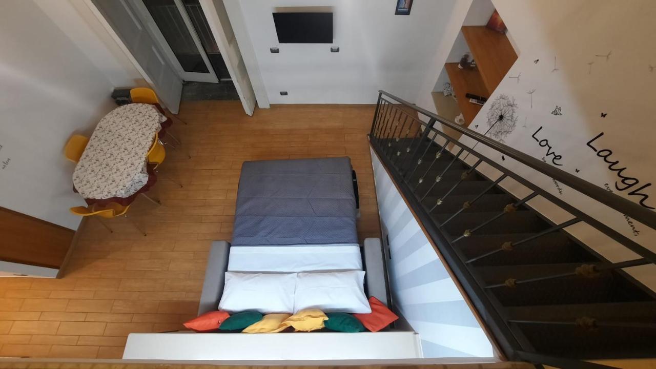 White Home Quartieri Spagnoli Naples Exterior photo