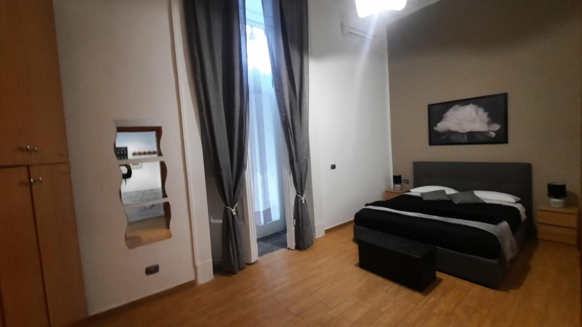White Home Quartieri Spagnoli Naples Exterior photo